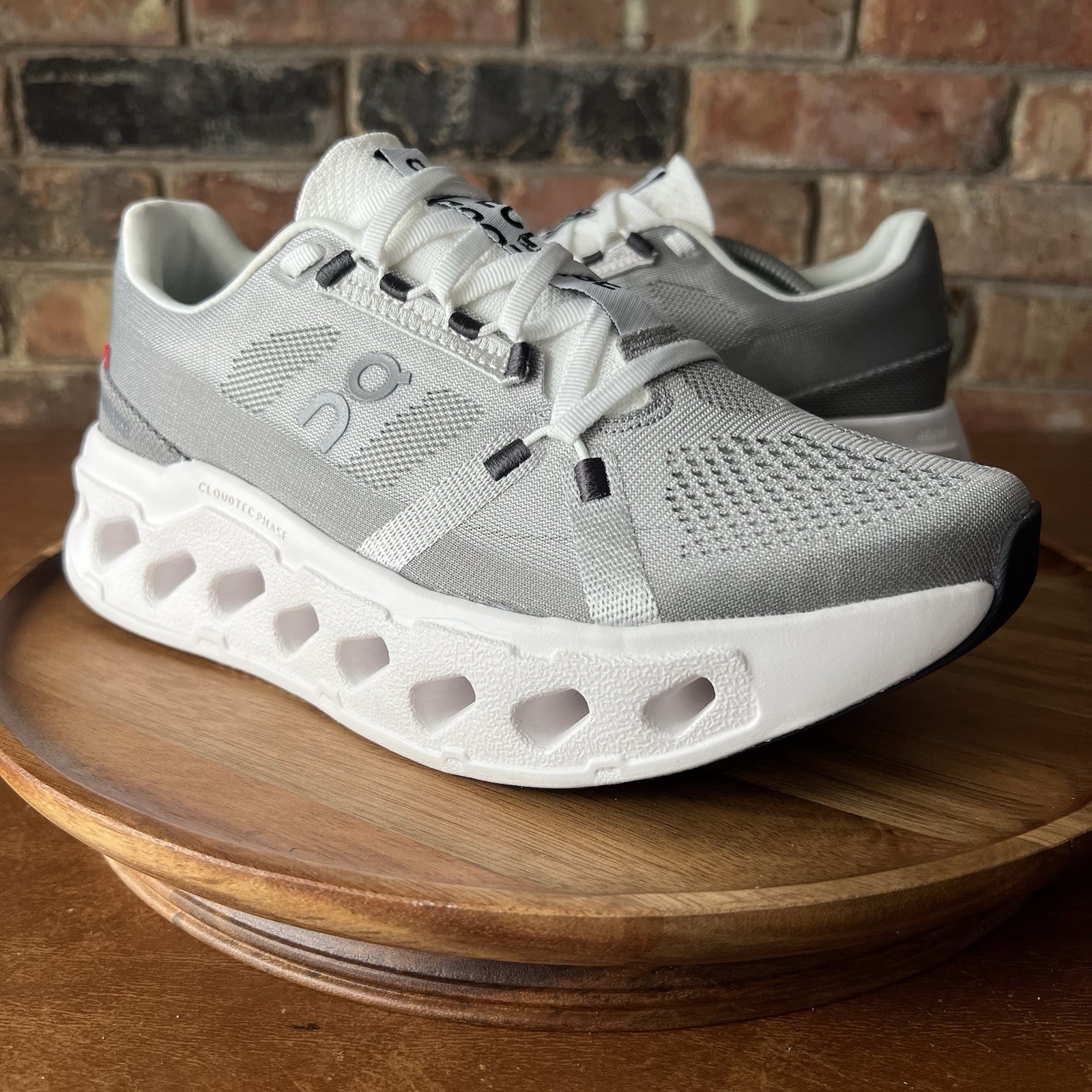 On Cloud Cloudeclipse Max Cushion Road Running Sn… - image 17