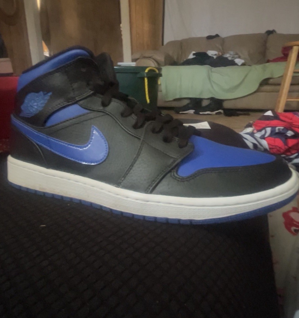 Jordan Air Jordan 1 Mid Black Hyper Royal Blue White Mid Top  display picture 1
