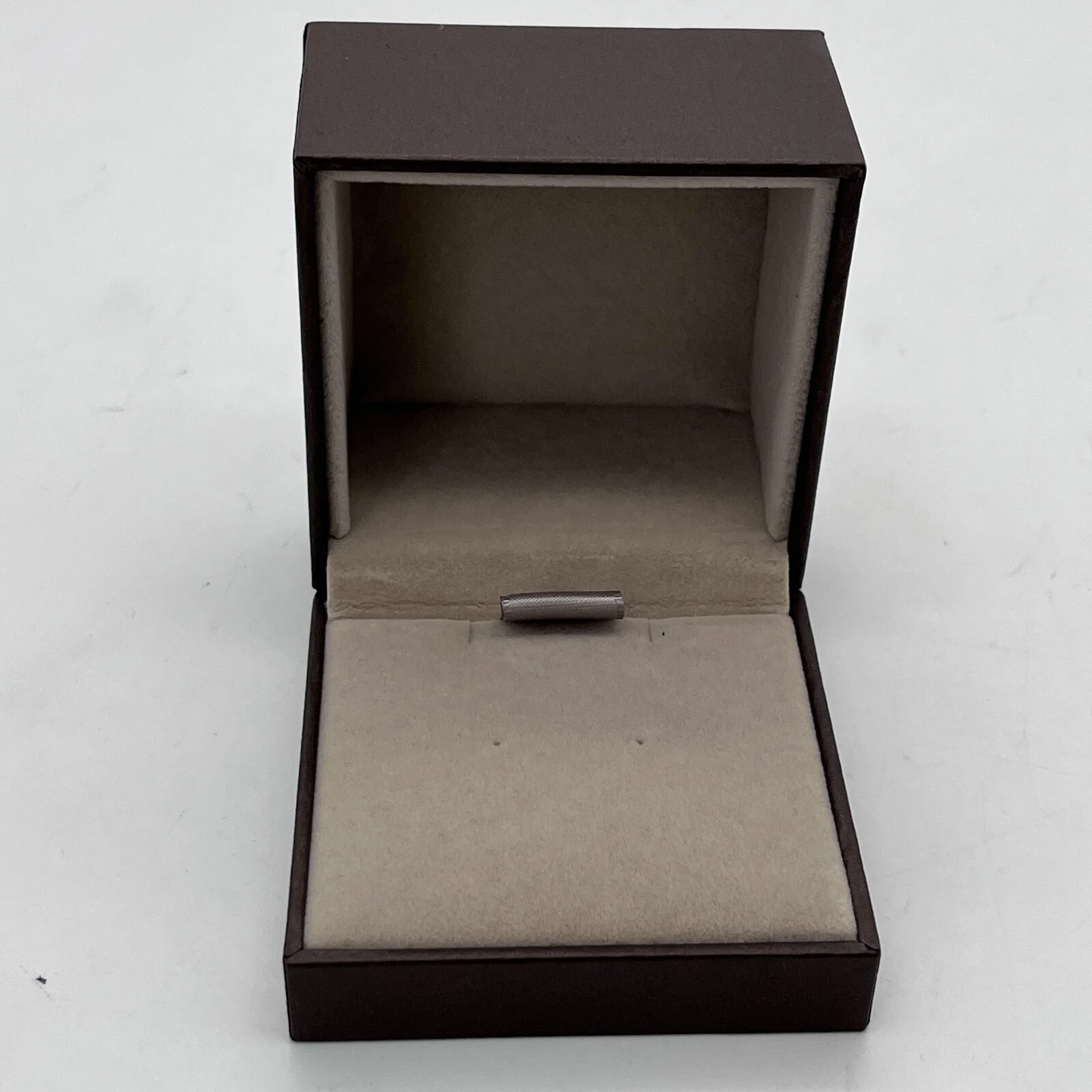 Gucci véritables boucles d'oreilles boîte à bijoux étui sans boîte extérieure couleur marron E0207017