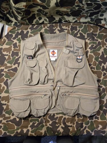 Vintage Fishing Vest Columbia Tan Khaki Portland Size L Vintage 16 pockets