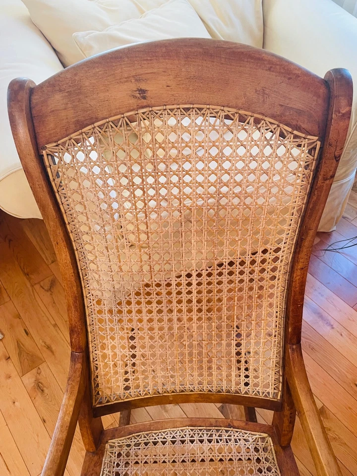 Antiguo balancín victoriano tallado a mano de mimbre con caña de arce Lincoln del siglo XIX Foto 4 de 4