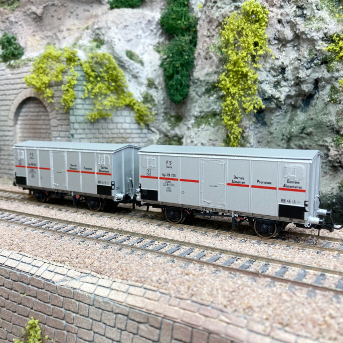 Wagons frigorifiques FS RIVAROSSI HR6562 animez votre reseau de marchandises miniature HO