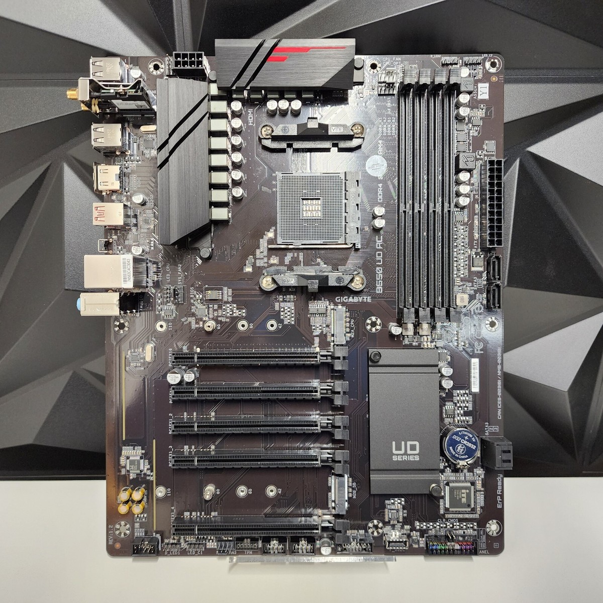 UPDATED BIOS Gigabyte B550 UD AC Y1 WIFI AM4 DDR4 ATX Motherboard