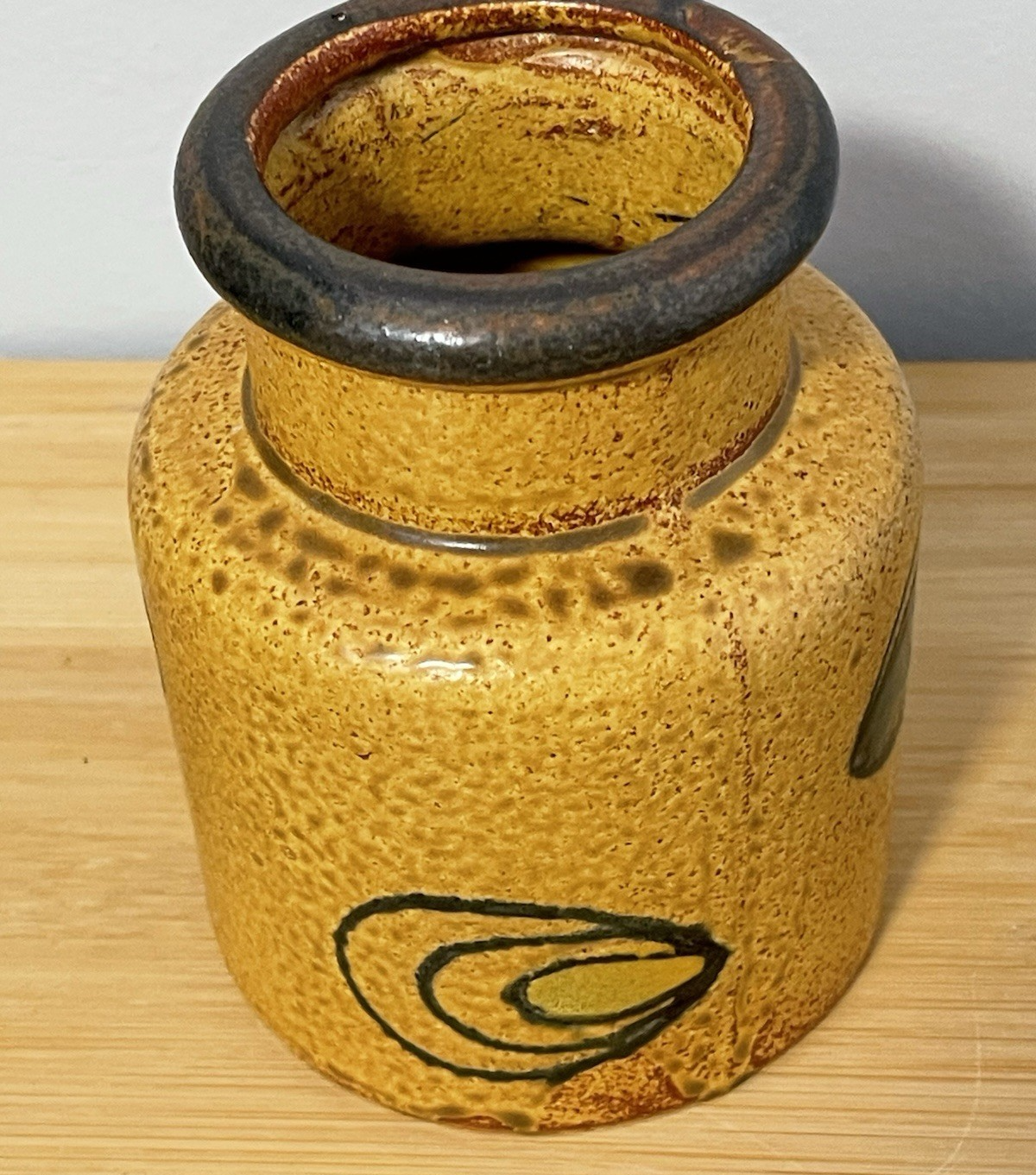 Picture 2 of 8