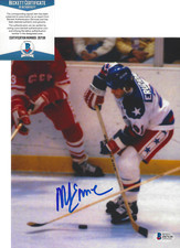 MIKE ERUZIONE TEAM USA MIRACLE 1980 GOLD SIGNED 8x10 PHOTO L BECKETT COA BAS