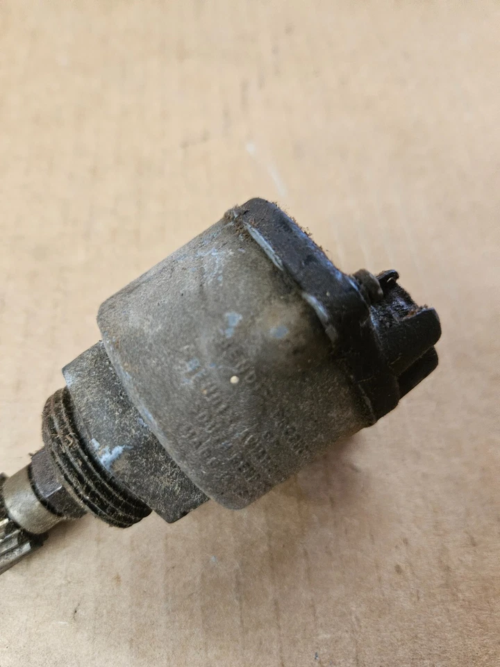 VINTAGE 1950s BENDIX TRANSMISSION GOVERNOR BK322097  PACKARD - Image 3 of 4