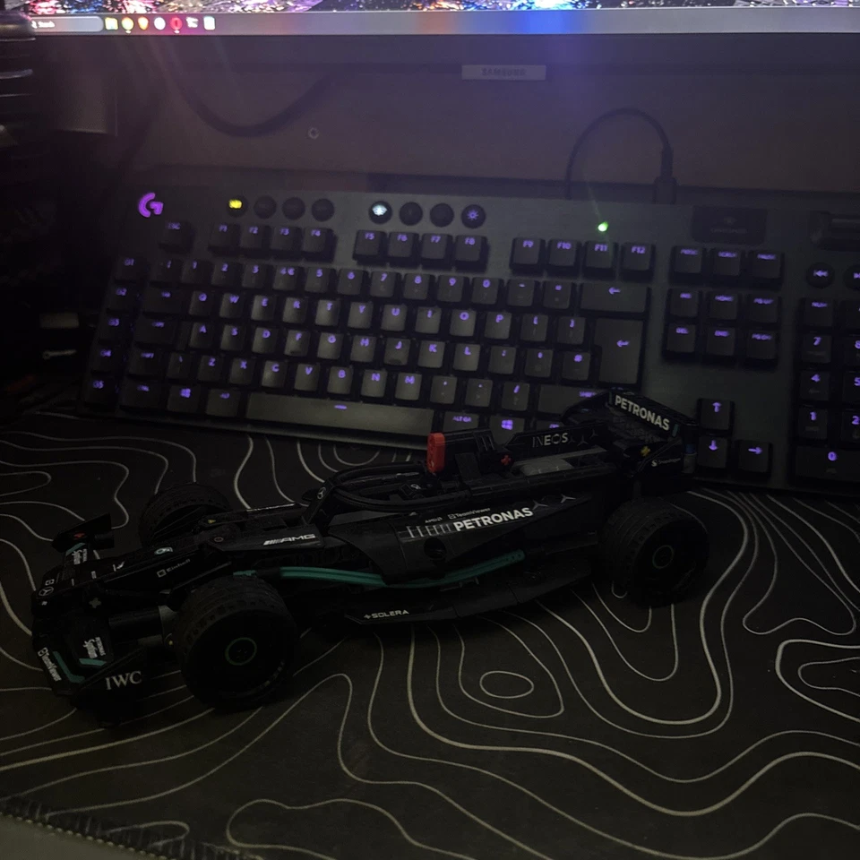LEGO Technic 42165 Mercedes-AMG F1 W14 Pull-Back, photo 2 of 5