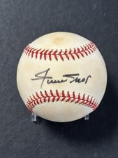 Willie Mays HOF Giants Signed ONL Baseball AUTO BAS Beckett COA