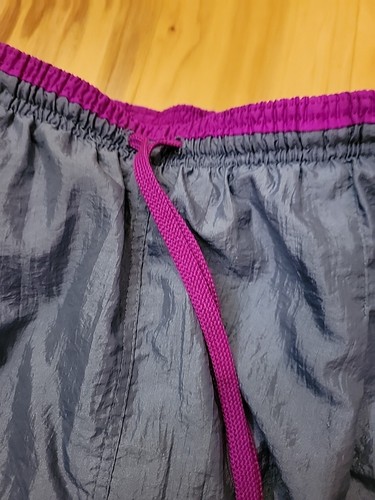 Vtg Umbro Soccer Shorts Mens Made USA Logo Nylon Futbol Gym Workout Running Sz M - Picture 4 of 10