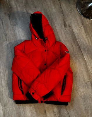 GUESS Red Hooded Puffer Jacket Men's TG Logo Lined Zip Short Length