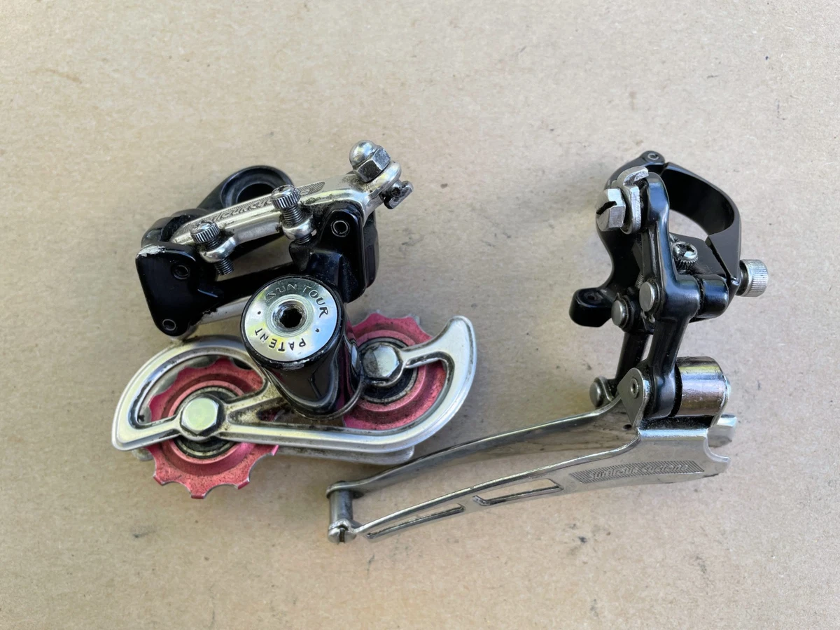 Suntour Cyclone フロントディレイラー　BLACK Edition Suntour Cyclone Black Front Derailleur Clamp-On 28,6mm