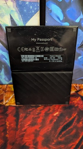 WD My Passport Ultra 3 3TB Portable External USB 3.0 Hard Drive WDBFKT0020BGY-0A - Afbeelding 2 van 4