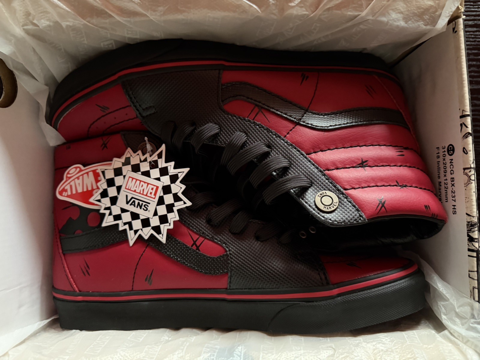 VANS Marvel x SK8- High Deadpool