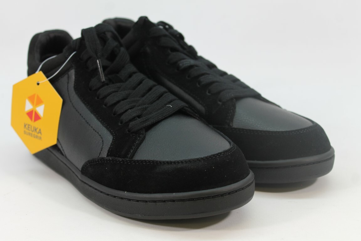 Keuka Carrie Women's Black Sneakers 9M 
