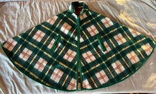 Vintage Reversible Red Green Plaid Poncho Capelet