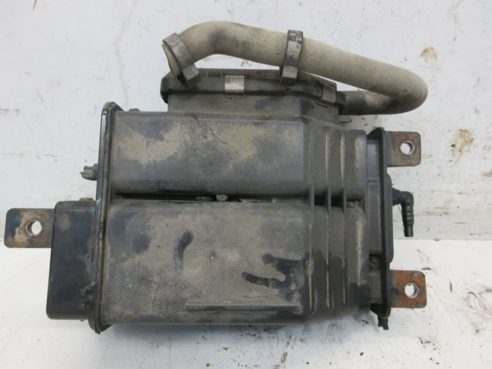 Activated Carbon Container Fits for Subaru Impreza Notchback GD Fg 2.5 AWD - Imagem 2 de 4