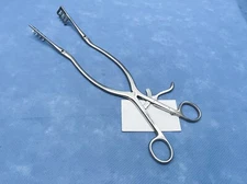 Pilling 488370 Beckman Retractor, 12.5", Hinged, 4x4 Sharp Prongs, Germany