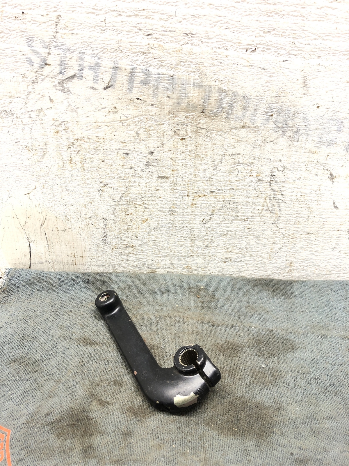 Harley Davidson Sportster Shifter Shift Lever Mid Control Black XL OEM