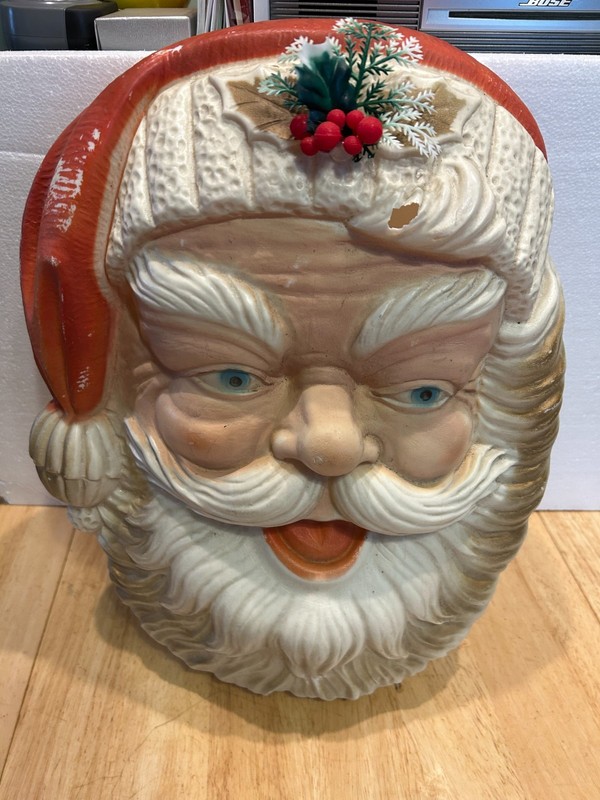 Christmas in July-VTG Poloron Lighted 13"x17" Santa Face Blow Mold w/Cord