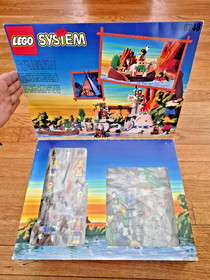 LEGO Wild West Boulder Cliff Canyon 6748 NISB