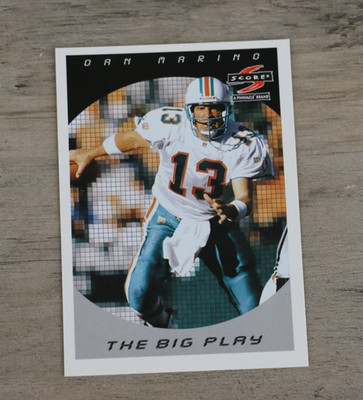 1997 NFL Score Pinnacle The Big Play Dan Marino #316 Play Football