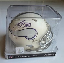 Adrian Peterson Card and Memorabilia Guide 63