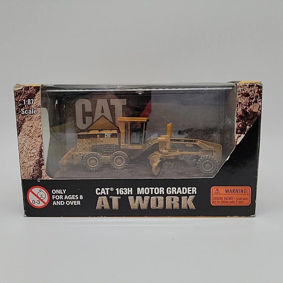 Norscot - CAT 163H Motor Grader - At Work - 1:87 Scale Die-Cast #55437 2008 - Image 2 of 4