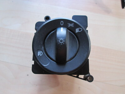 Switch2台 FREIGHTLINER CTH/8956K956 TOGGLE SWITCH OEM, 4 TERMINALS, 2