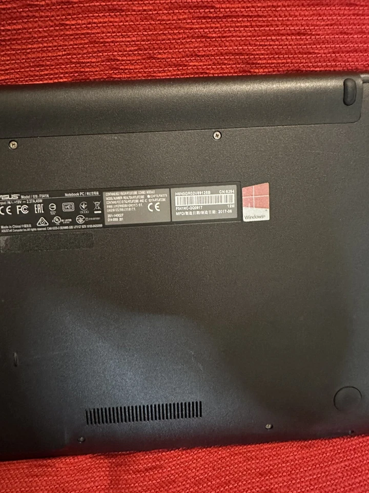 Asus Pc Portatile F541N  15.6" SSD240GB Ram 4GB  Silver Pentium Nvidia Geforce - Immagine 4 di 4