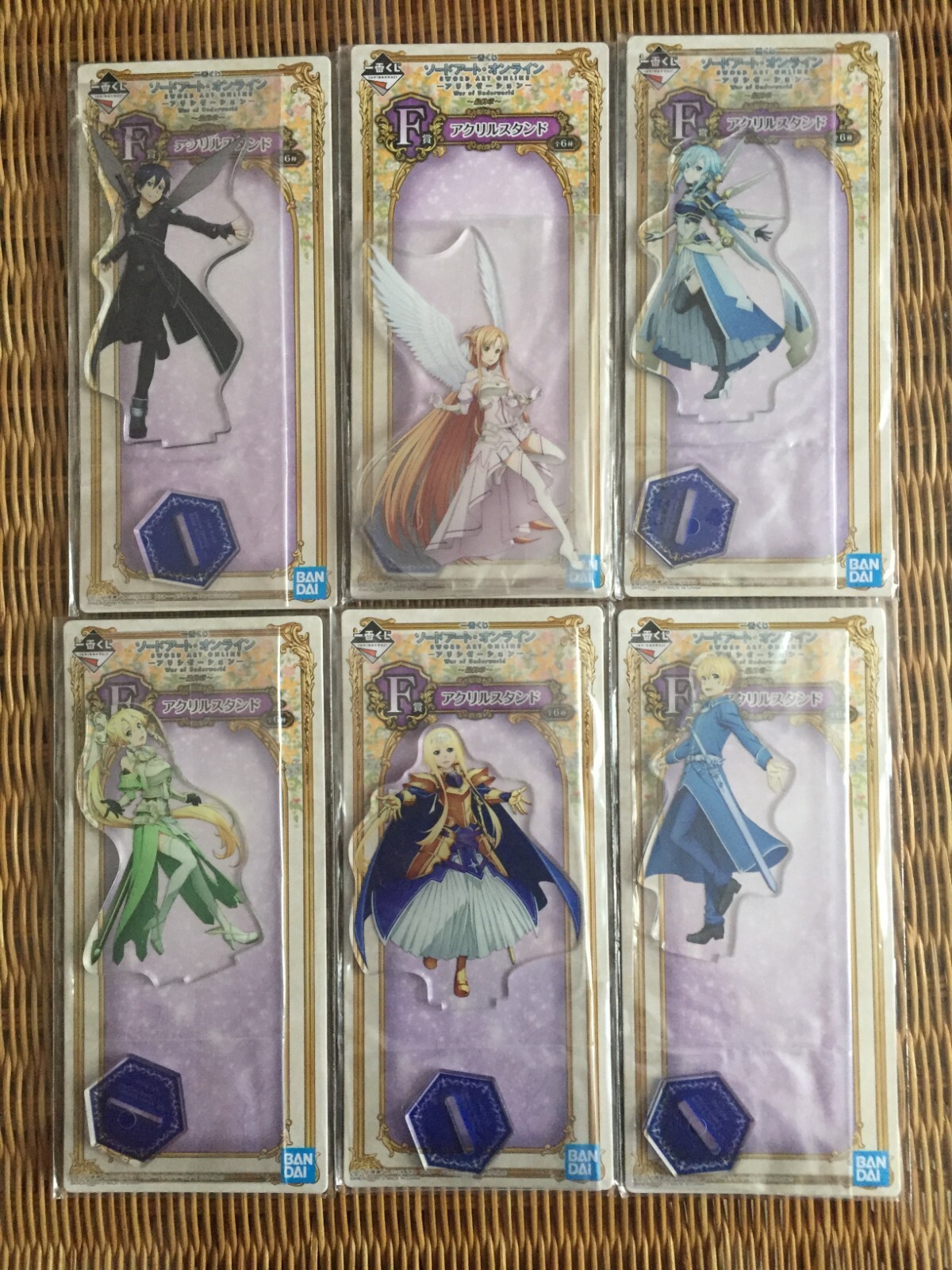 Sword Art Online stand acrylique manga pour décoration de bureau gaming SAO