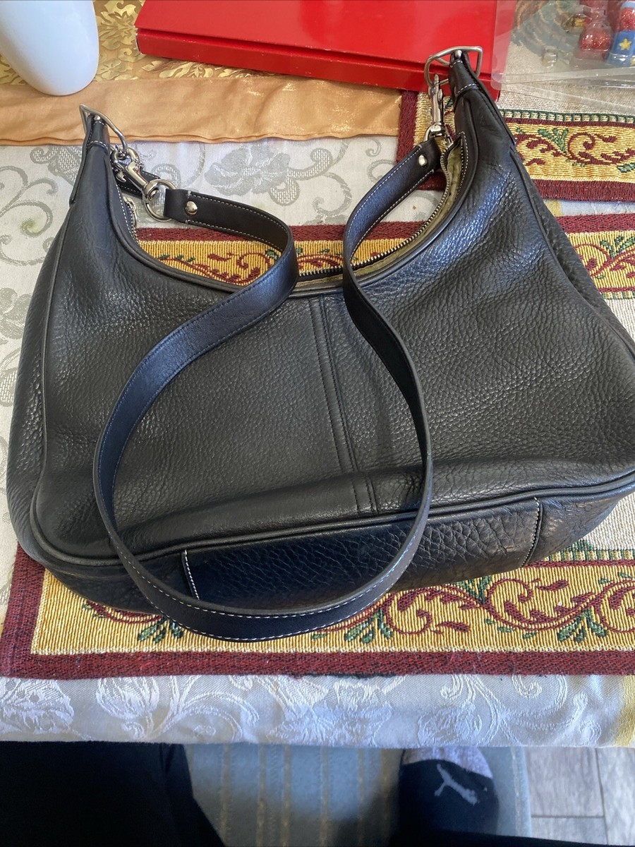 Vintage Coach Black Pebbled Leather Crossbody/Shoulder M3S