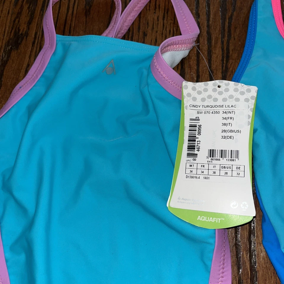 NUEVO CON ETIQUETAS 4 Aqua Sphere una pieza trajes de baño atléticos competición. Tallas US 28, 30, 32, 32 Foto 2 de 4