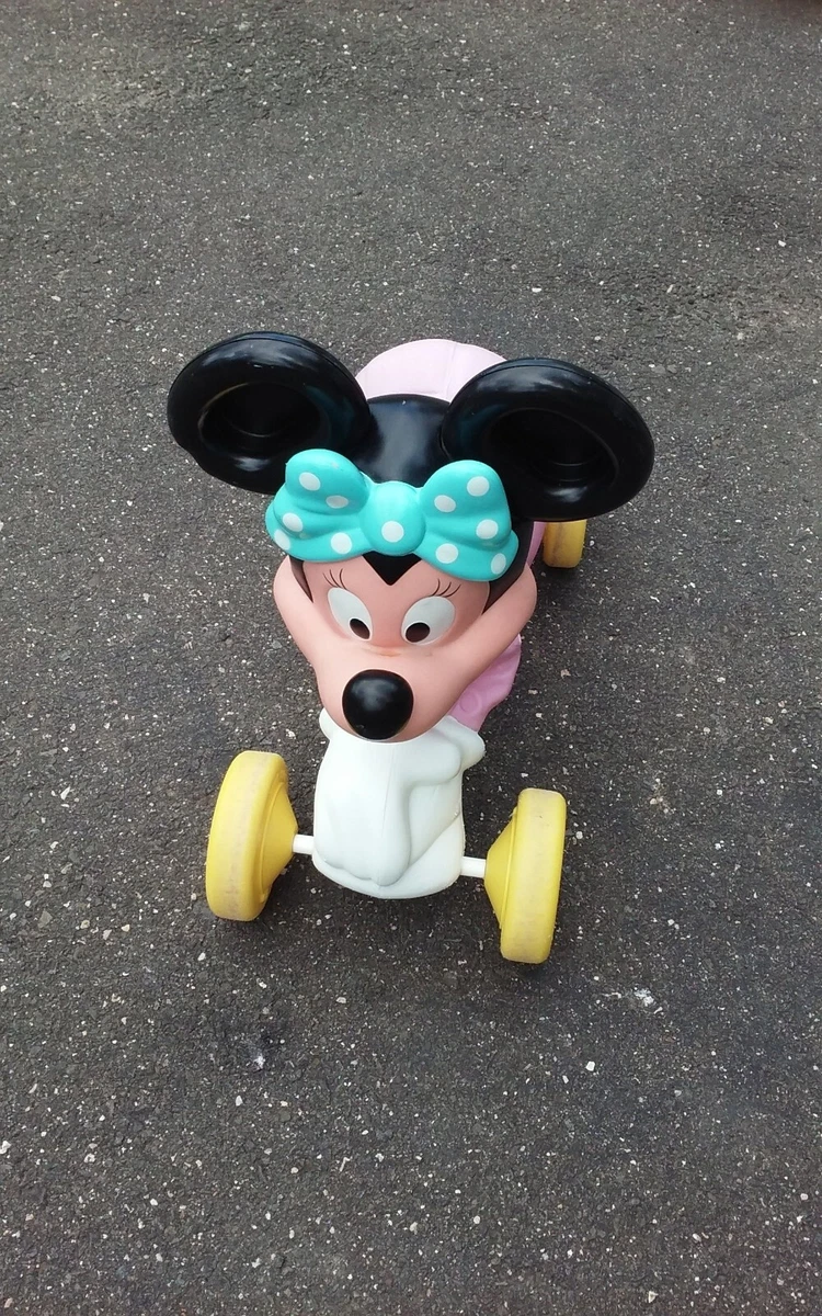 Disney Minnie Mouse Toddler Ride-On Toy - Walmart.com  Minnie mouse toys, Minnie  mouse birthday decorations, Minnie mouse nursery