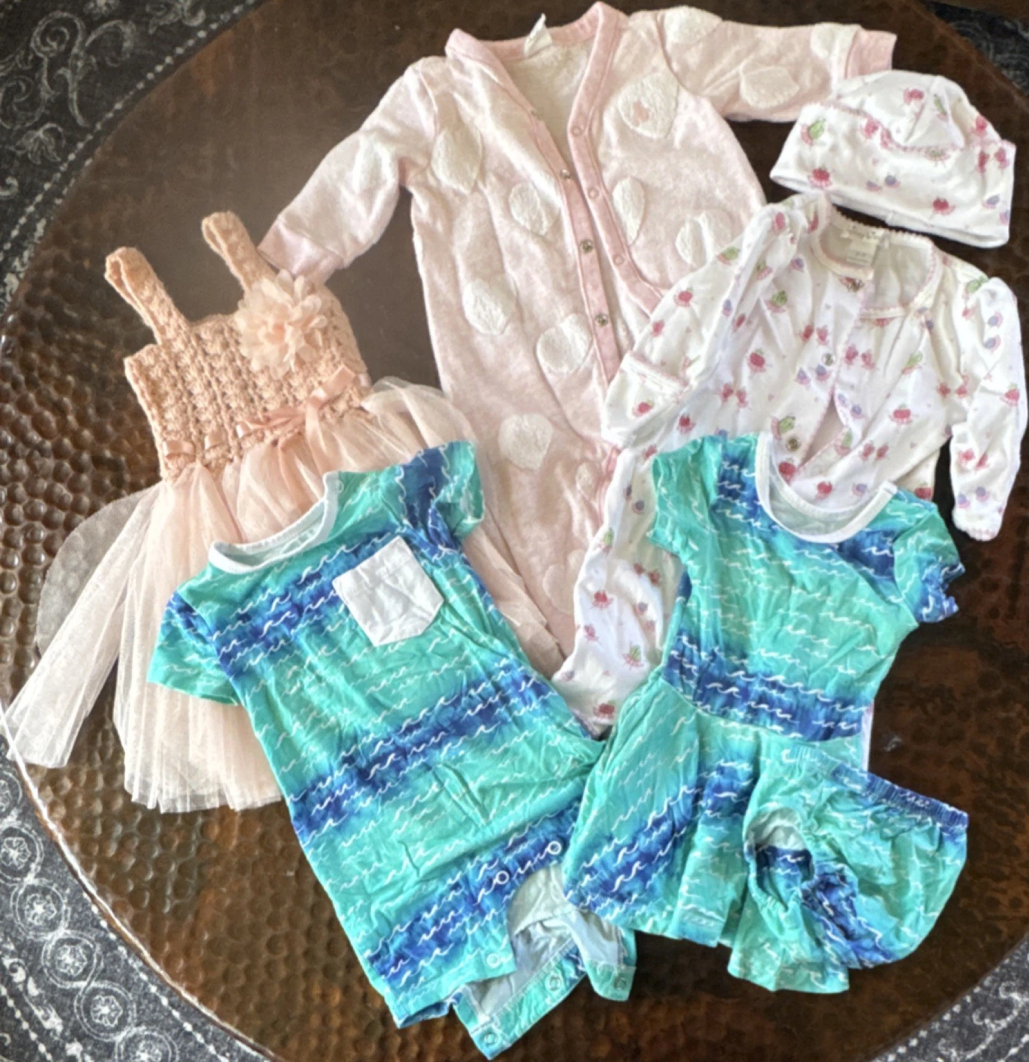 Kissy Kissy, baby GAP, Coco Moon Baby Girl 0-3M Cotton Clothing Lot, Pink, Blue
Opens in a new windo
