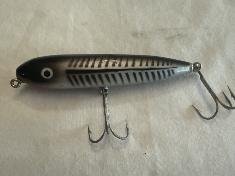 Vintage Silver/Black   "Ol' Line Sides" Fishing Lure