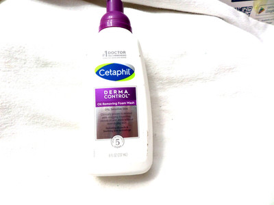 Cetaphil DermaControl Oil Removing Foam Wash, For Oily Sensitive Skin, 8 oz