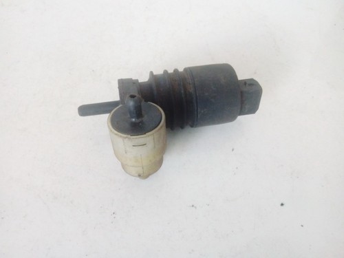 Waschwasserpumpe, Scheibenreinigung  Volkswagen Polo DE888647-83