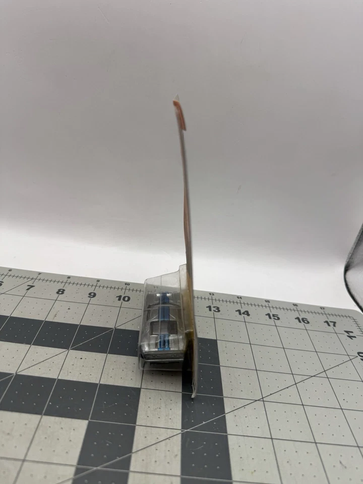 MATCHBOX-FORD GT-SILVER-SPORTS CAR -#18-2008-SEALED- - Image 4 of 4