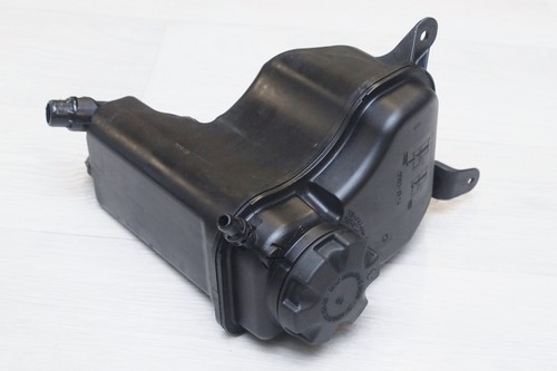 BMW E81 E82 E84 E87 E88 E89 E90 E91 E92 E93 Kühlwasserbehälter 1713-7607482