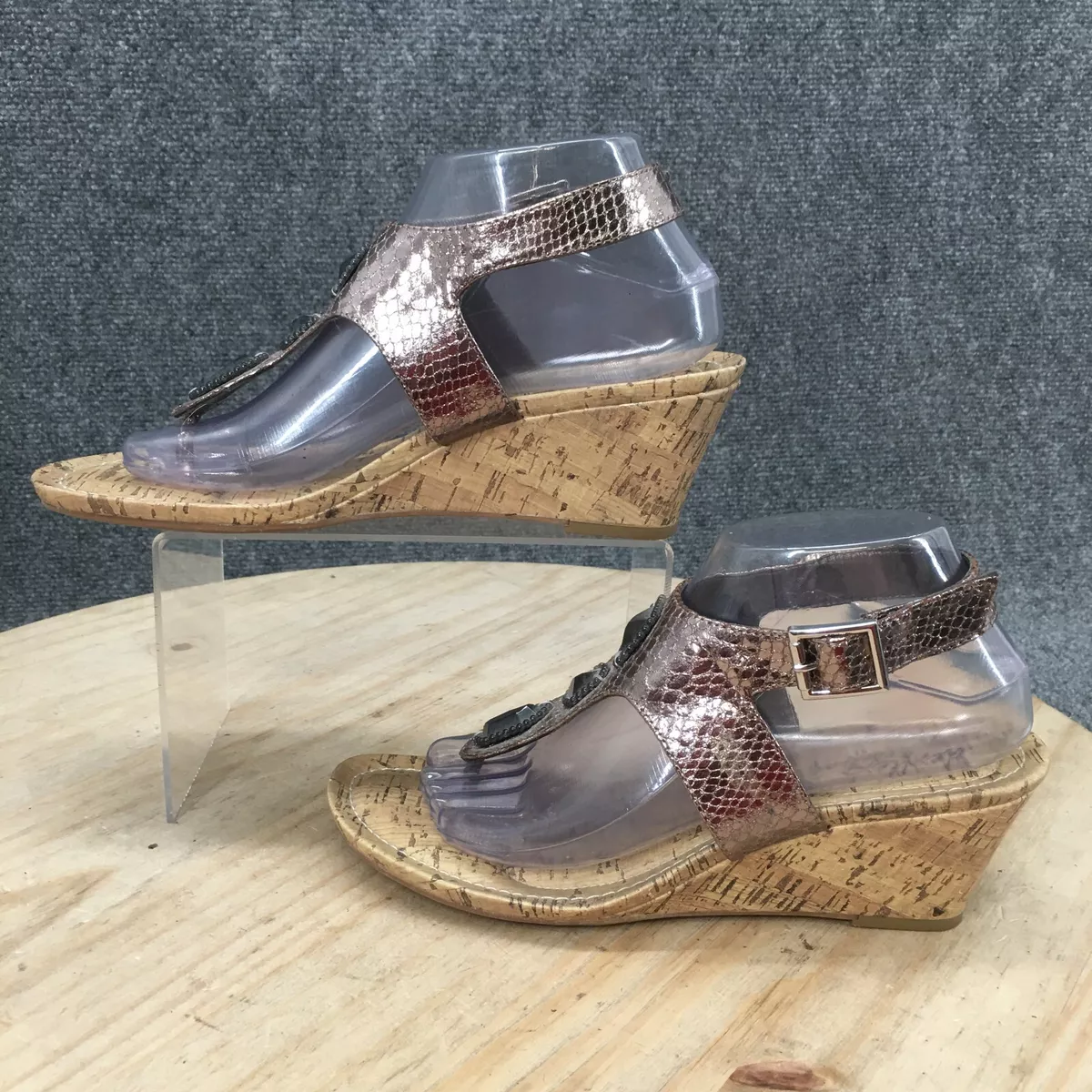Dexflex Comfort Sandals Womens 9 Wedge Heels Beaded Slingback