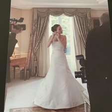 Vera Wang Couture Wedding Gown