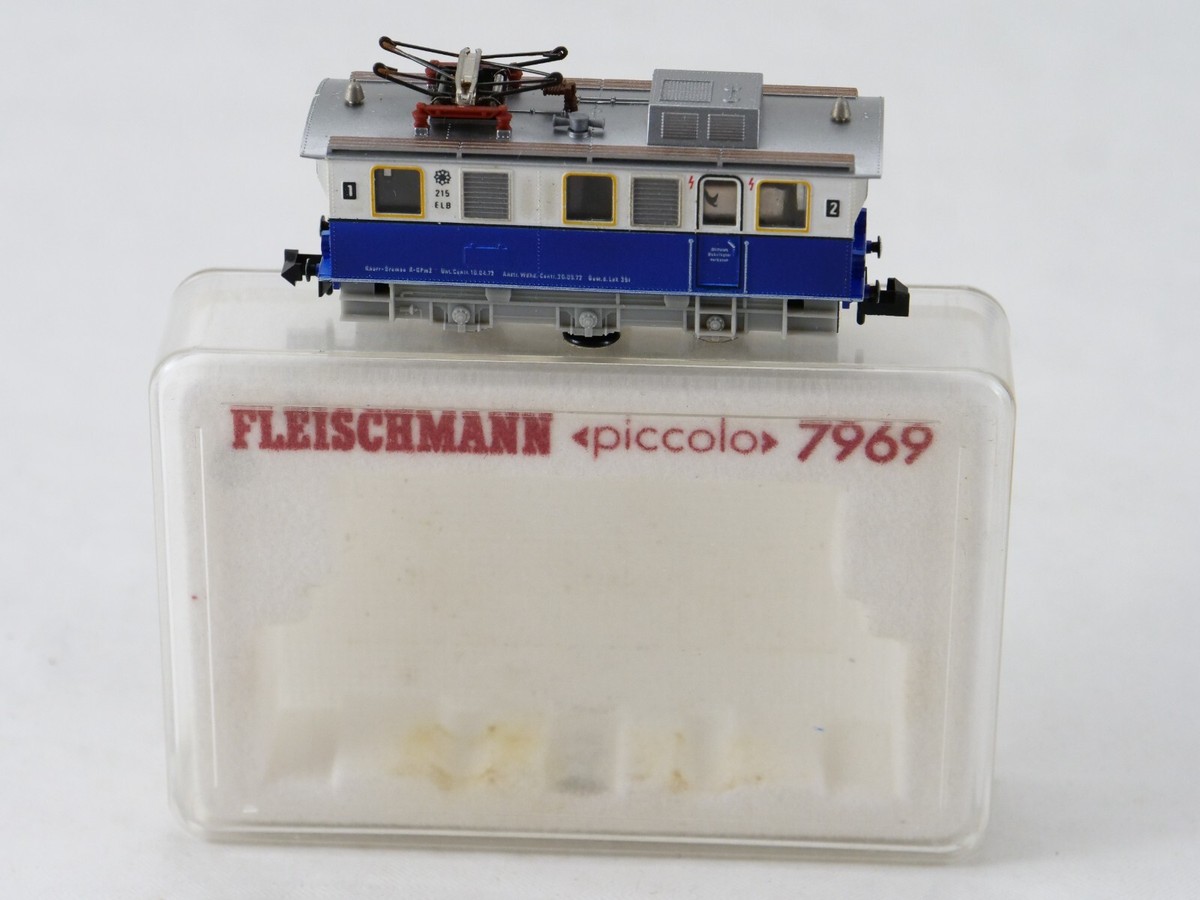 Fleischmann N Gauge Piccolo 7969 Track Cleaning Locomotive for