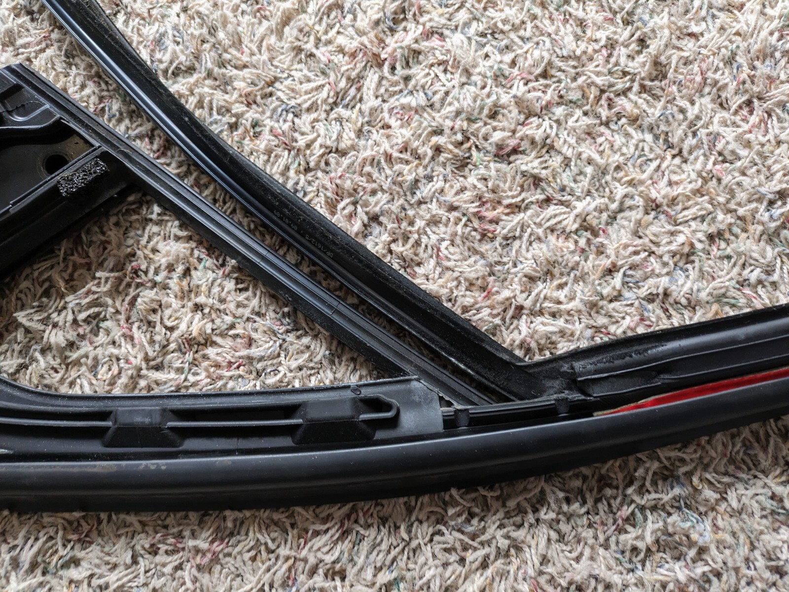 06-12 Bentley Flying Spur Front Left Driver Side Door Quarter Glass Molding OEM