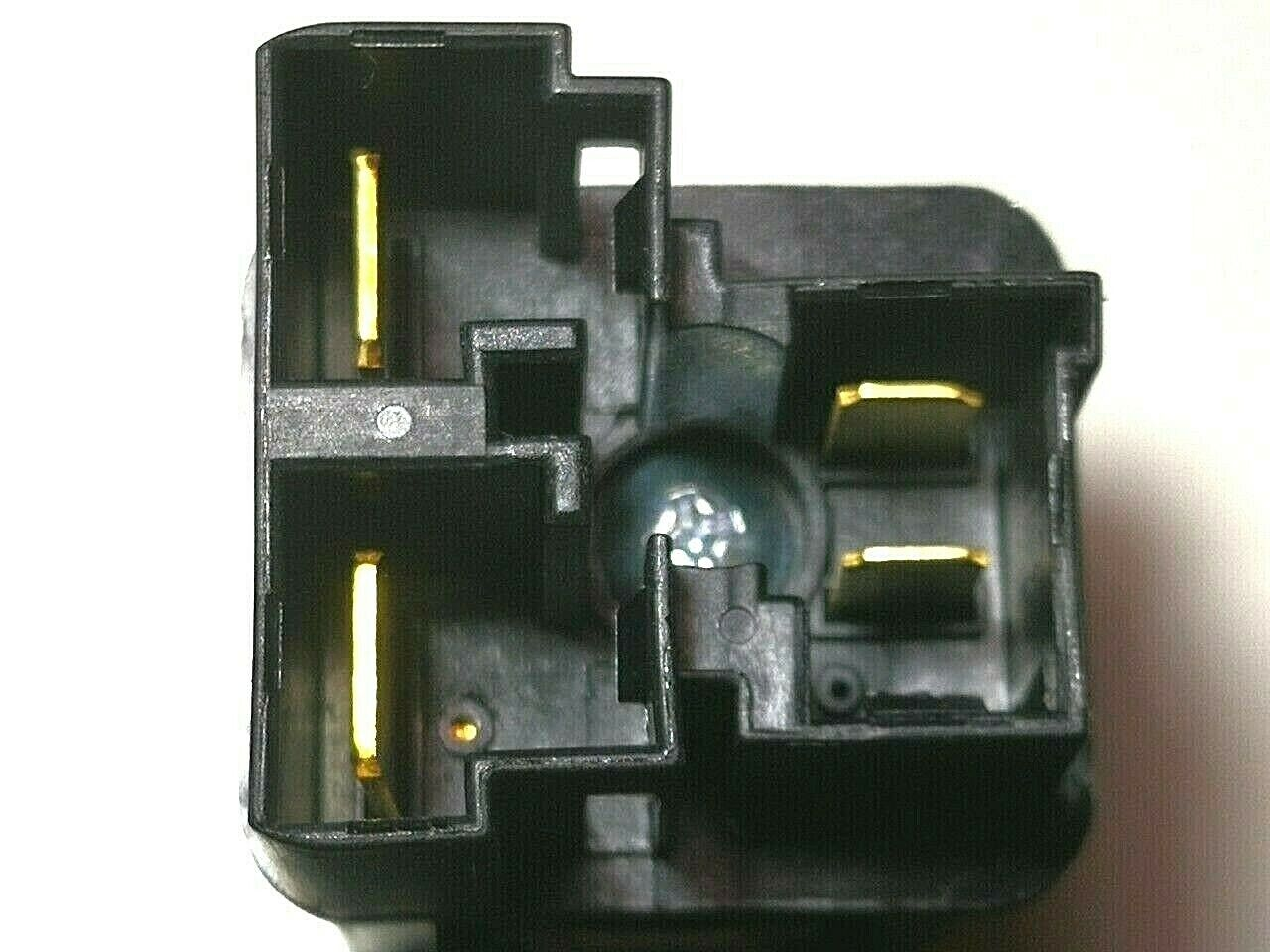 GLOW PLUG RELAY FOR NISSAN PATHFINDER R51M PATROL Y61 NAVARA D40