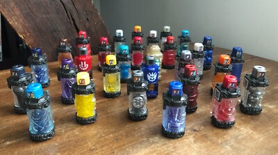 Kamen Rider Build Konvolut 30 Full Bottles - Bandai