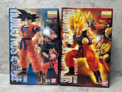 Dragonball Son Goku Super Saiyan SET BANDAI MG 1:8 Model Kit SET
