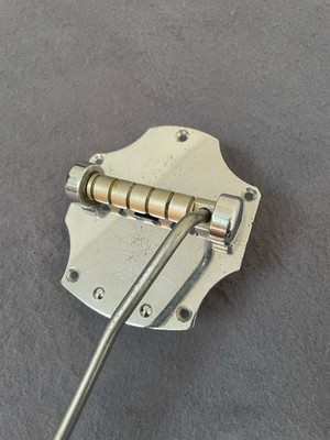 Vintage guitar tremolo unit/tailpiece 1960/1970? - Eko Klira Framus Hopf?