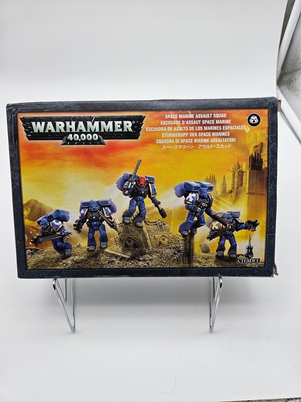 Warhammer 40K Space Marines Assault Squad
