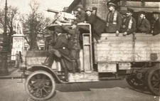 POST WW1 GERMAN FREIKORPS w/ TRUCK w/HEAVY MACHINE GUN  PHOTO POSTCARD RPPC