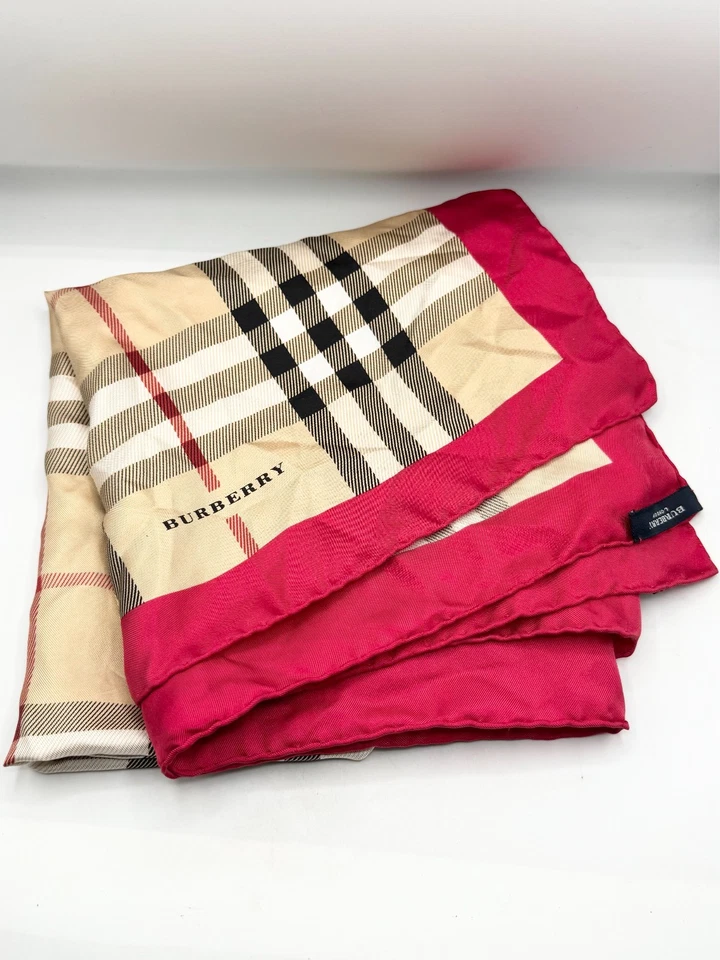 Bufanda de seda Burberry London vintage Foto 2 de 4
